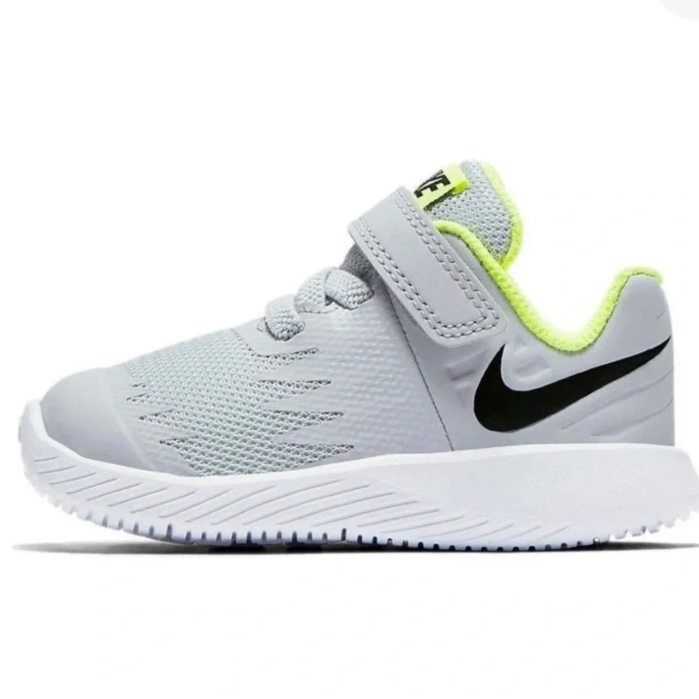 Nike Kids Gray and Black Sneakers